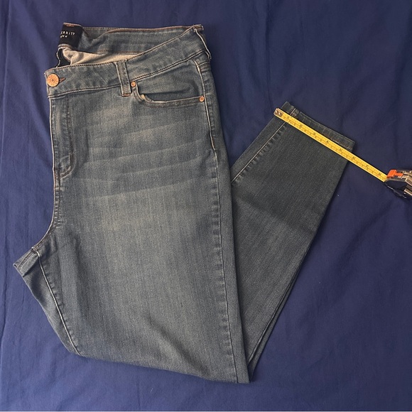 CELEBRITY PINK - Dawson Super Skinny Jeans - size 20 - Picture 8 of 8